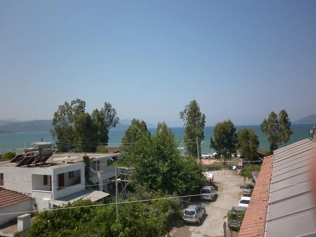 Oezguer Hotel Türkiye